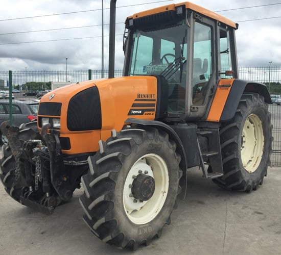 Over 20 'modern' tractors up for auction in Co. Kildare