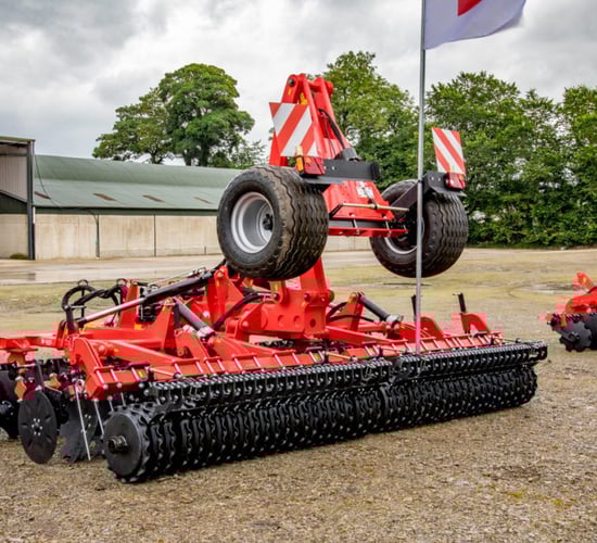 Akpil disc cultivator touring the country on demo