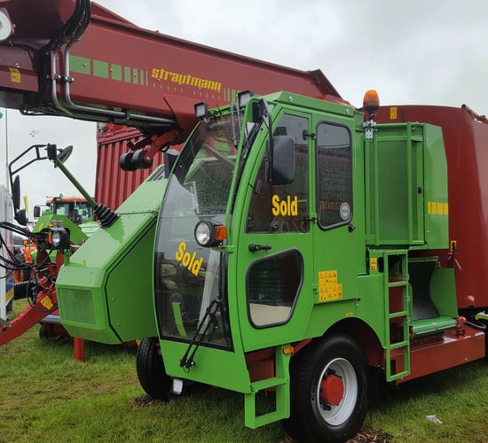 'Ploughing 2018': IAM does the deal on 'hungry' self-propelled diet feeder