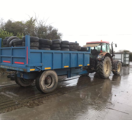 Almost 800 farmers drop off tyres in Athenry for biggest turnout yet