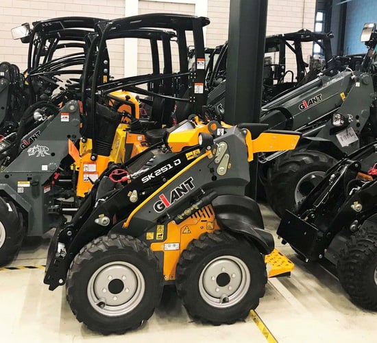 20,000th loader rolls off the line at Tobroco-Giant