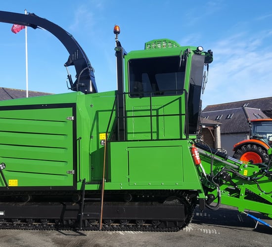 Video: Getting the inside 'track' on the most unusual machine at Punchestown