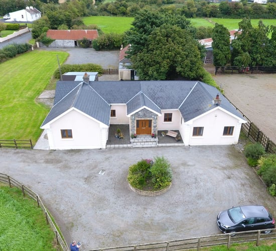 Ballingarry property offers proximity to Gurteen college