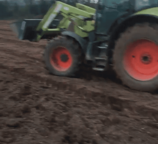 Video: Farmer shock following discovery of sinkhole in field