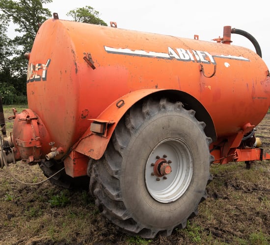 Auction report: Mix of 'on-site' machinery sells; but for how much?