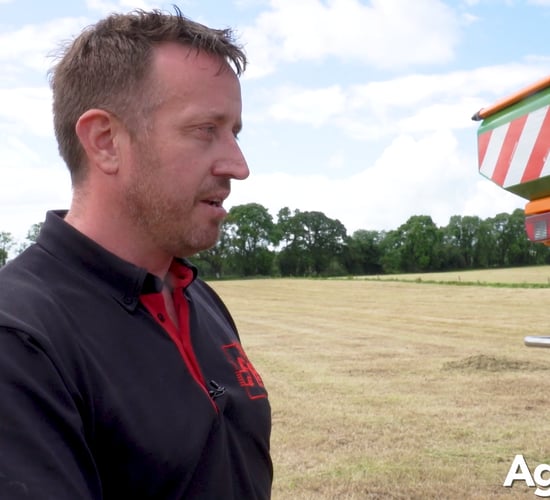 Video: Calibrate your fertiliser spreader...using your phone