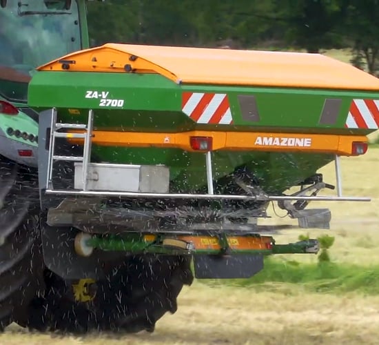 Fertilising second-cut silage as first cuts near an end