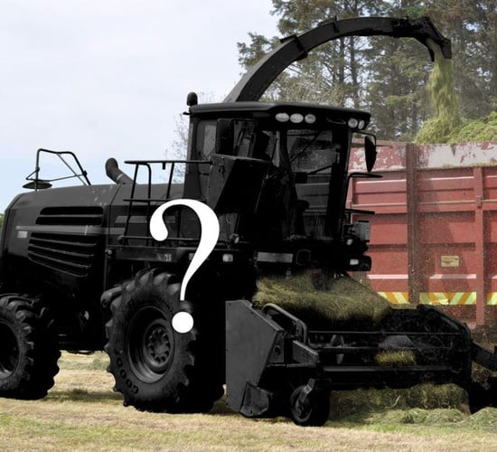 When, if ever, is an escort vehicle needed for wide agri machines?