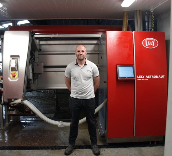 Combining a teaching career with the Mountfarna dairy herd in West Cork