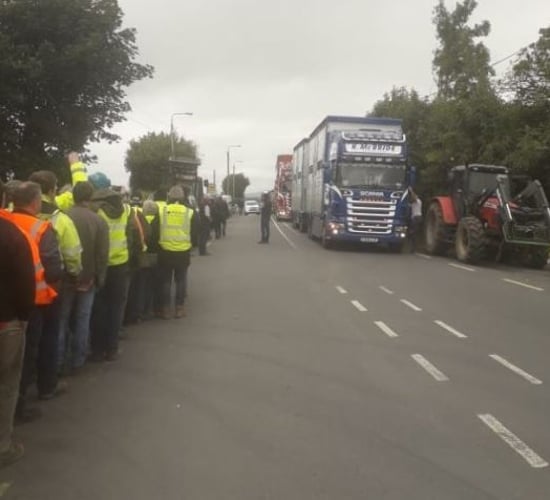 Deal struck between Liffey Meats and Cavan protesters