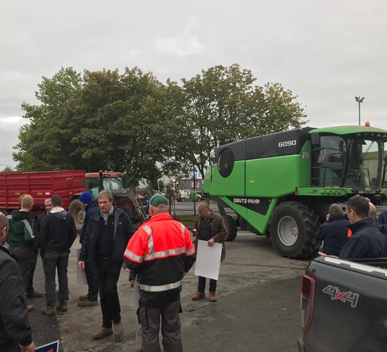 IFA mounts protest at Portlaoise mill over 'unfair grain price'