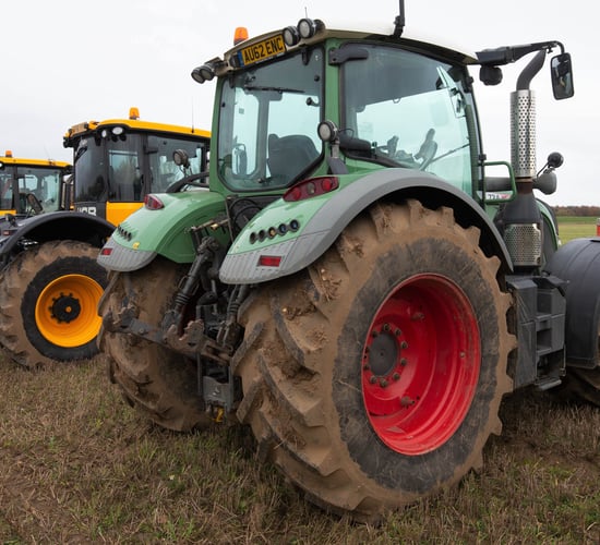 Auction report: Big-name brands 'under the hammer' at on-farm sale