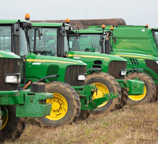 Auction report: 'Sea of green' draws a crowd to this on-farm sale