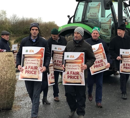 Retailers 'hiding behind factories' - Woods