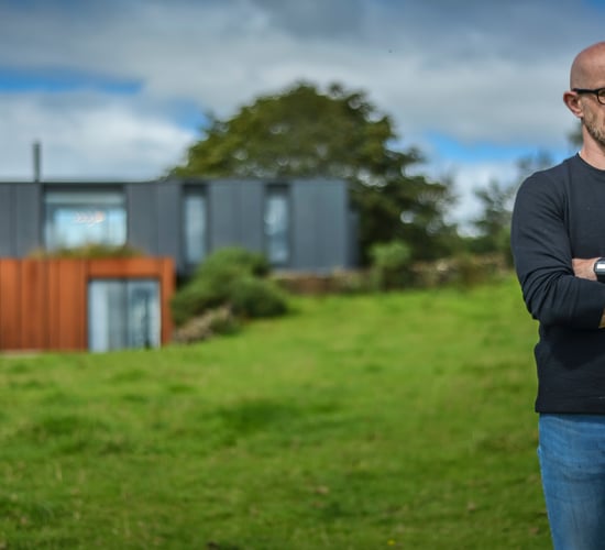 'Starchitect' farmer builds skin cancer awareness