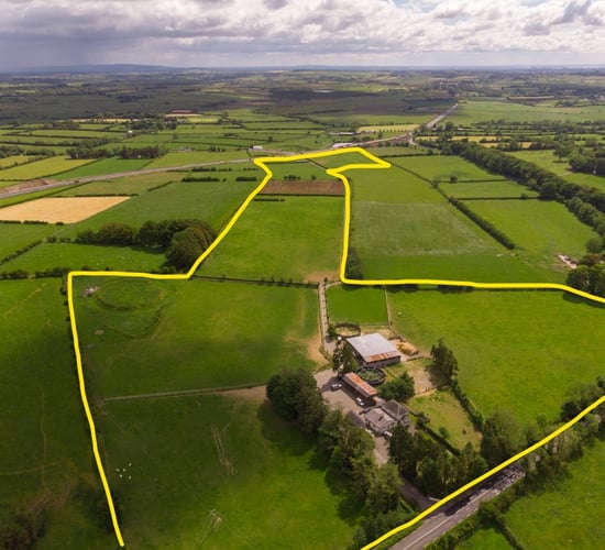 36ac stud farm with lands laid out in 11 well sheltered paddocks for sale