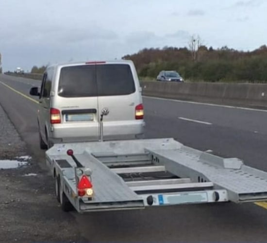 Van towing trailer brought to halt by Gardaí on M7