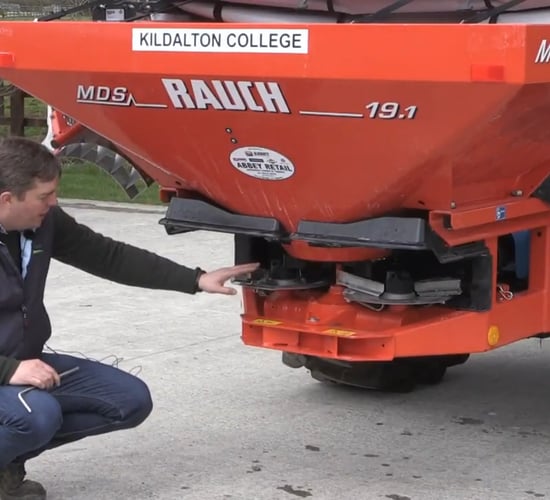 Efficient use of fertiliser: Are you calibrating your spreader properly?