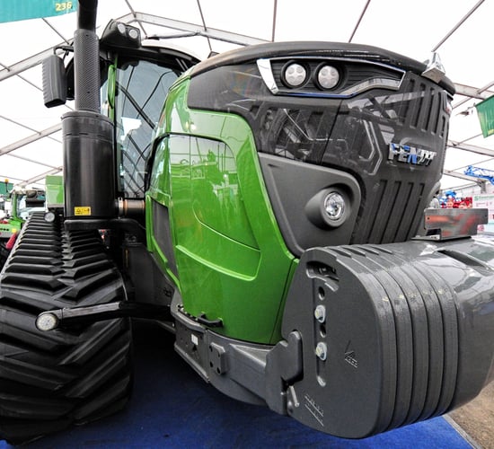 Growth of machinery sales comes off the gas