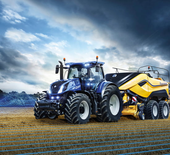 New Holland embeds the tractor in the digital matrix