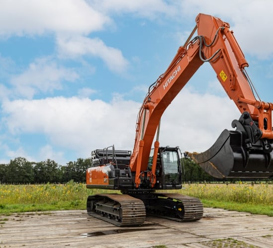 Hydrogen-powered dual-fuel excavator unveiled