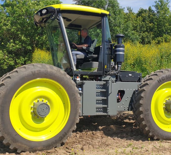 H2Trac refuels the Multi Tool Trac concept