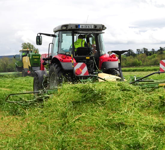 Machinery Focus: Massey Ferguson adds science to art of tedding