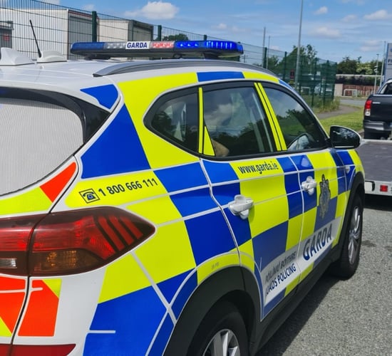 Gardaí arrest disqualified 4X4 driver for speeding while towing trailer