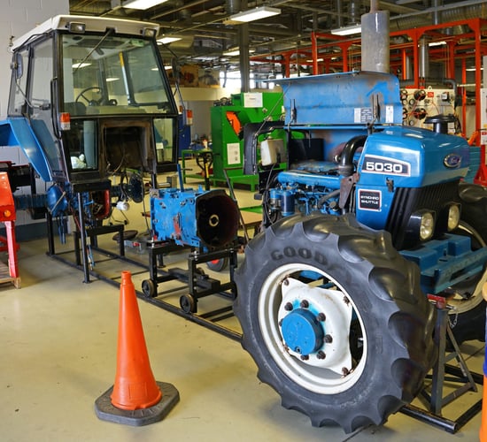 'Low pay and unsociable hours' hinder agri mechanic retention