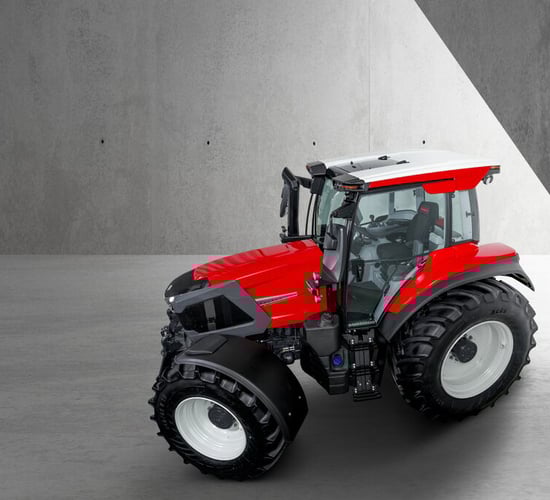 Lindner switches to FPT for latest 175hp four-wheel steering model
