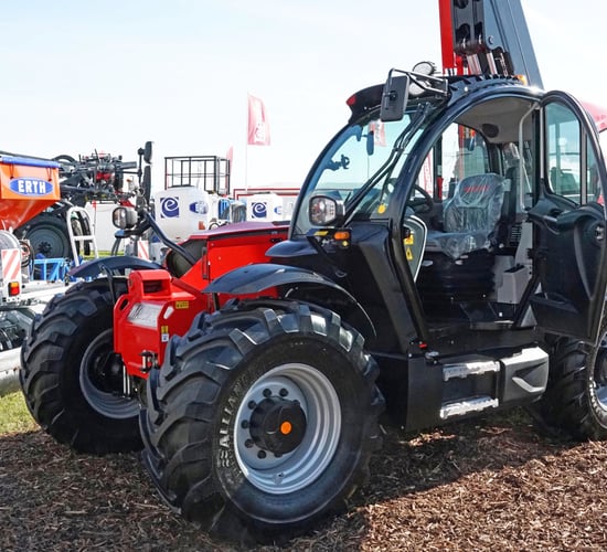 Manitou telehandlers switch to Yanmar for muscle power