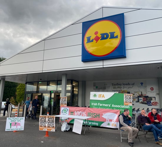 Cavan protest: Deliveries to supermarkets blocked overnight