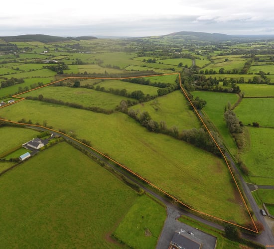 Bidding war sees 40ac of farmland sell for over double its value