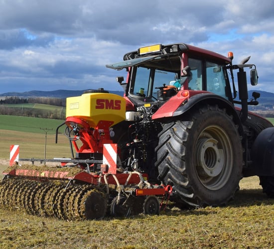A charge of new Czech implements at SIMA