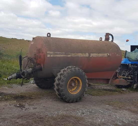 Gardaí investigate theft of tractor and slurry tanker in Laois