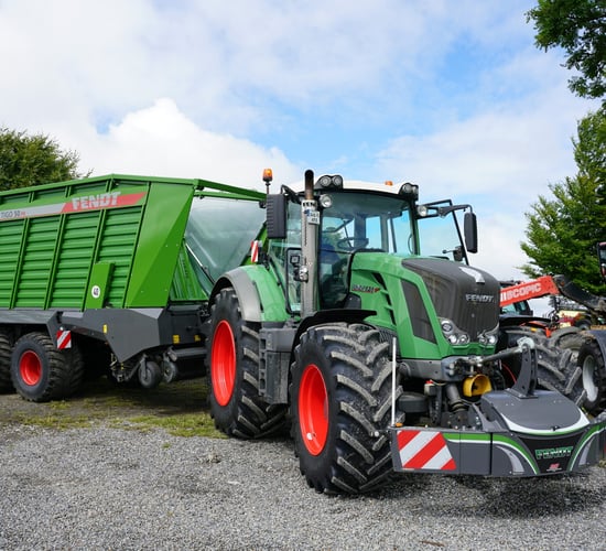 FTMTA highlights latest kit at Punchestown show