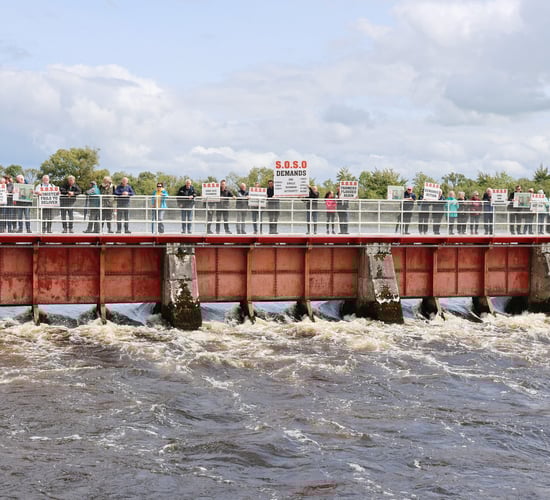 River Shannon floods: Farmer protests continue