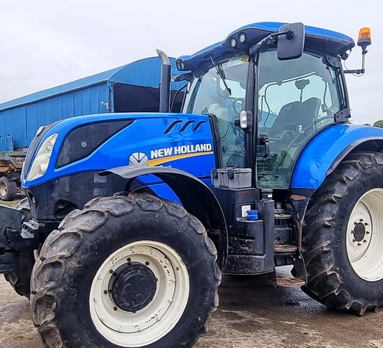 New Holland T7.190 stars at clearance sale in Cork