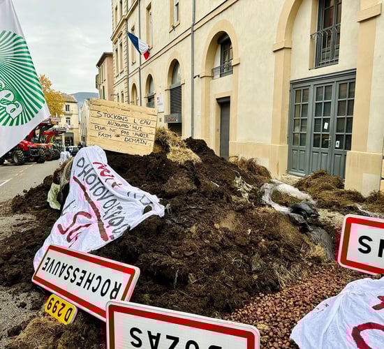 French farmers protest over glyphosate and land use policies