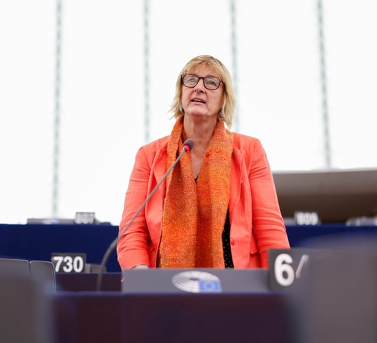 Withdrawal of EU pesticide law is 'act of insanity' - MEP