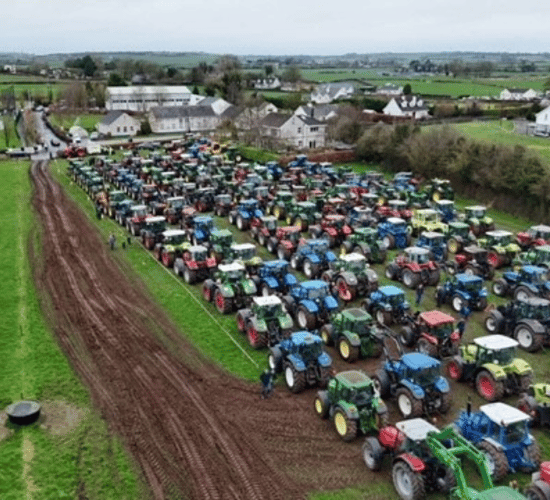Almost €40k raised from tractor run in memory of Laois man