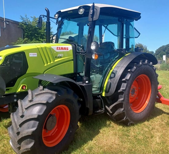 Large Dutch Claas dealer quits selling farm machinery