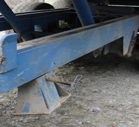 HSA issues safety alert to owners of agricultural tipping trailers