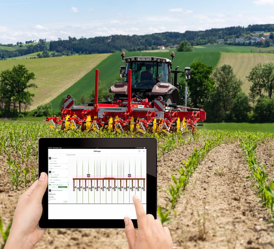 Machinery: Online settings from Pottinger for row crop weed control