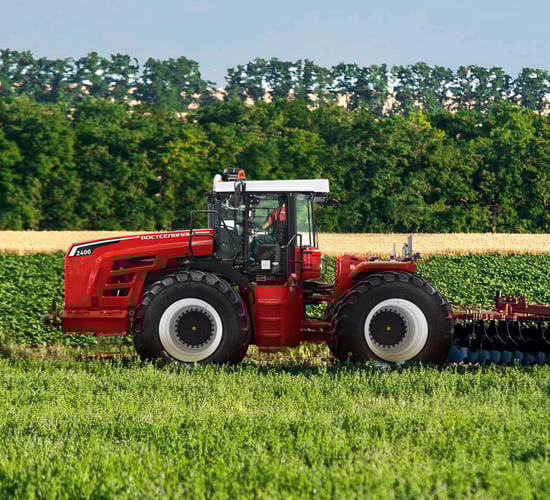 Machinery: New Rostselmash autobox needs large tractor
