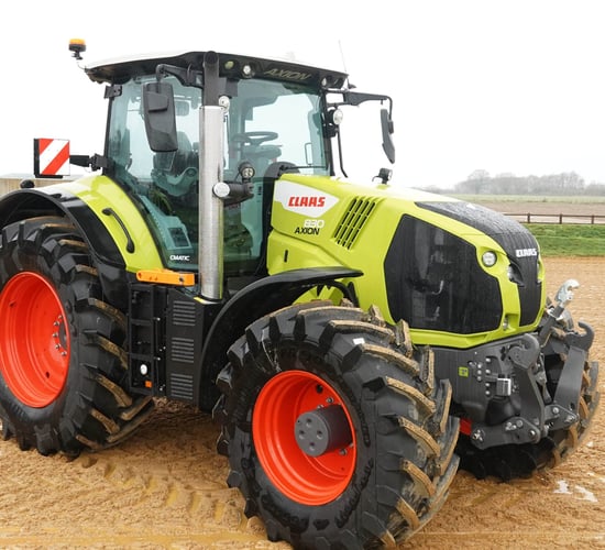 Claas connect puts all farm data into the same pot