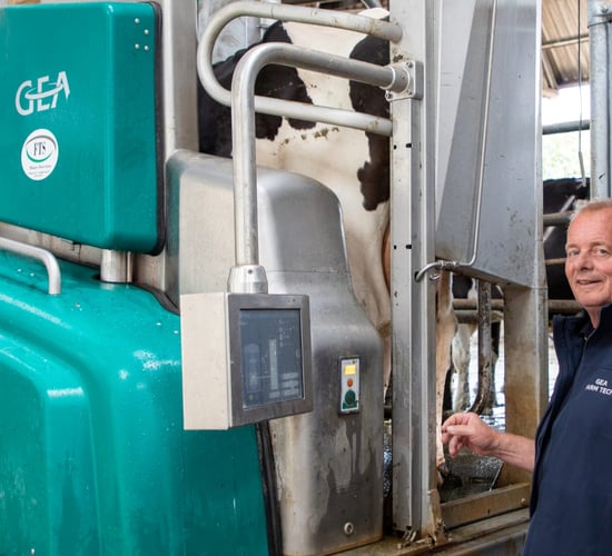 Watch: Improving herd management with robotic milking
