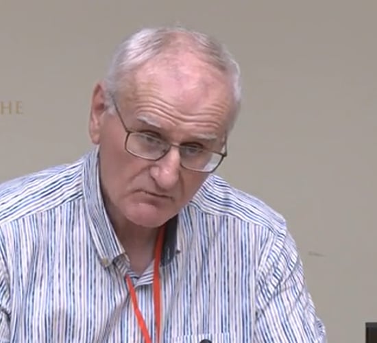 Claim that 8 out of 9 merchants will close due to vet medicines law