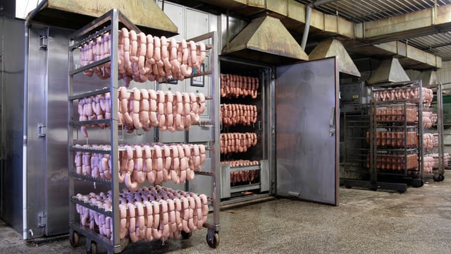 176 workplace accidents at meat processors in the past year