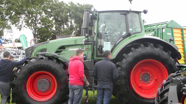 Machinery at Tullamore Show